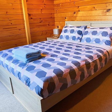 Lake View Family Lodge Up Tp 14 People Rotorua Buitenkant foto